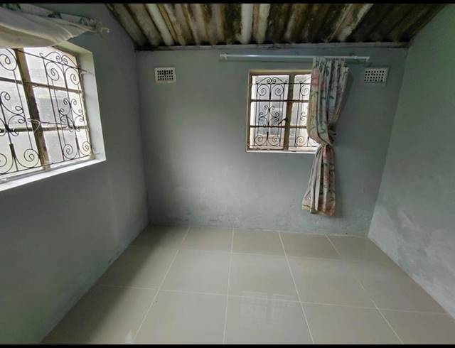 2 BEDROOM PROPERTY TO RENT IN UMLAZI B